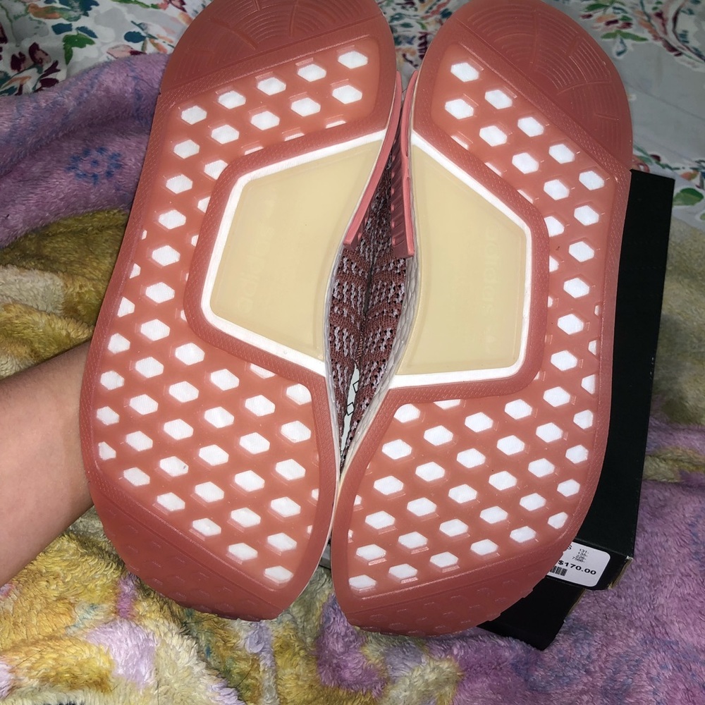 Pink Adidas NMD - Picture 4 of 8